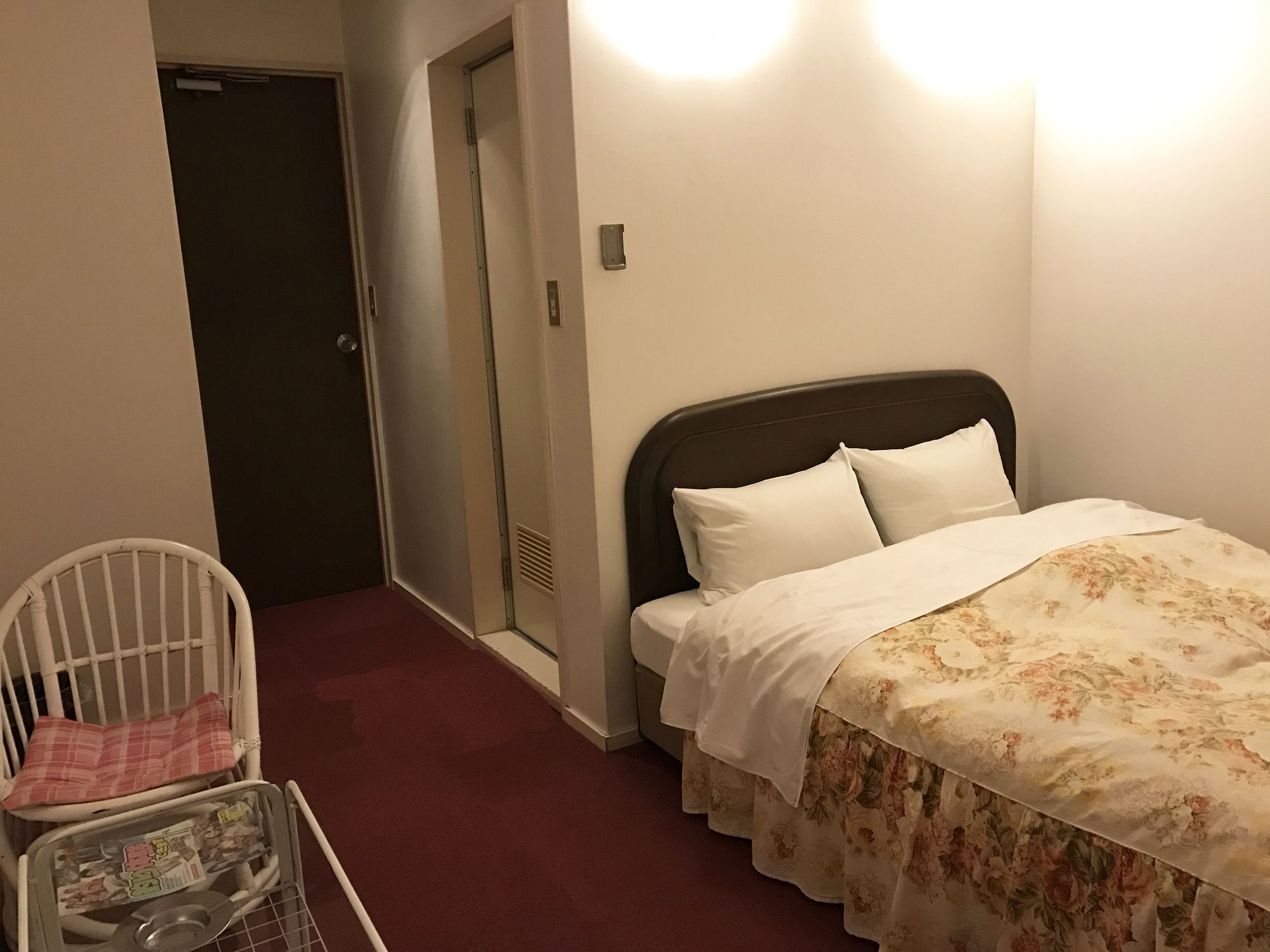 Hotel ペンション百万本のバラ "A Million Roses" Shimoda  Exterior foto